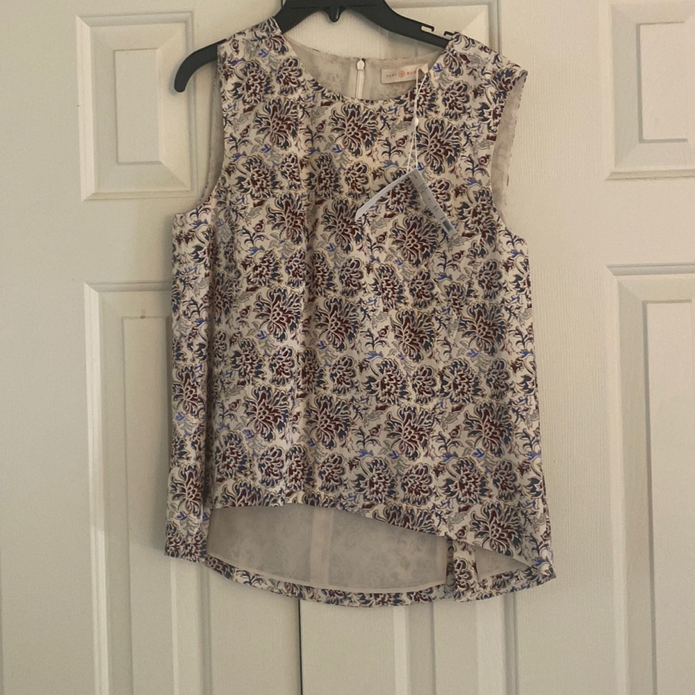 Tory burch Blouse! New with tags, Never worn, Smoke free home!!